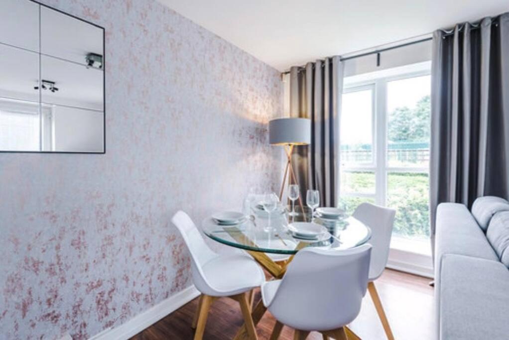 Manchester Near City Centre, Etihad, Coop Live 외부 사진